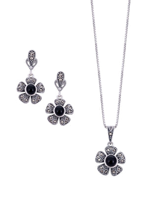 Vintage Pearl Flower