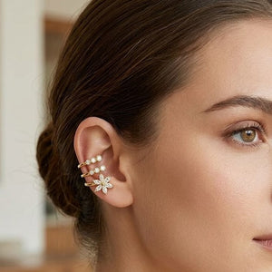 The Twin-Band Solitaire Cuff (Left Ear)