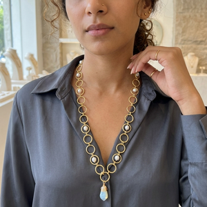 Aphrodite Pearl Strand