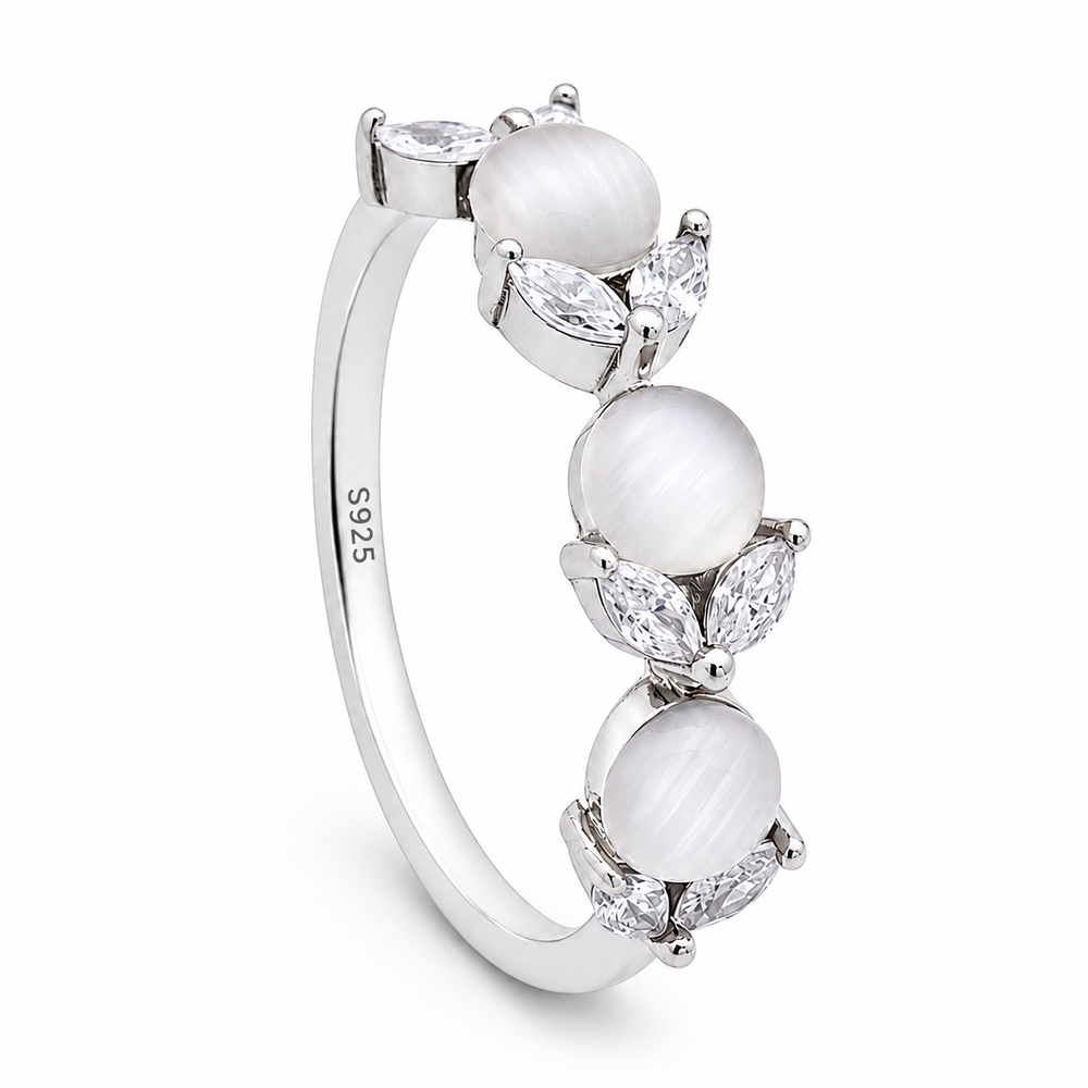 Lunara Ring
